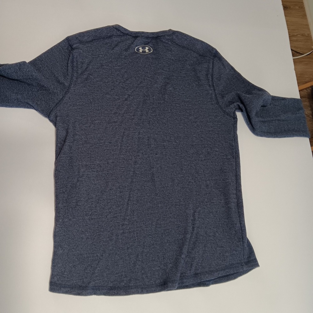 Under Armour Boys LG Gray Thermal Long Sleeve Shirt Youth Large Athletic Fit E8 - Picture 10 of 11